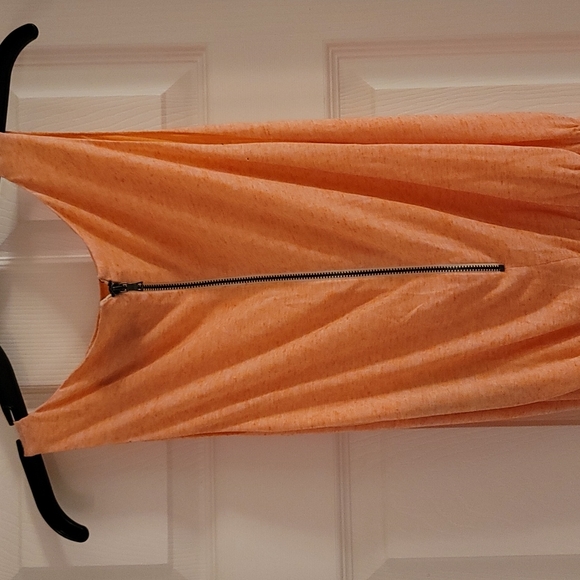 Alice + Olivia midi dress - Picture 3 of 5